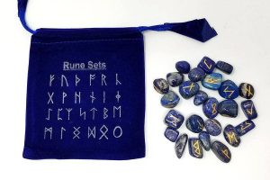 runes-lapis-lazuli